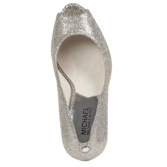 Michael Kors - Erica Platform Pump - Silver - Picture 8 of 8